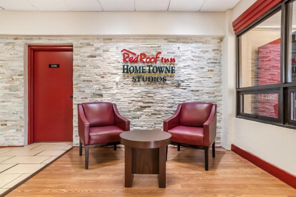 Red Roof Inn Montgomery - Midtown image 8